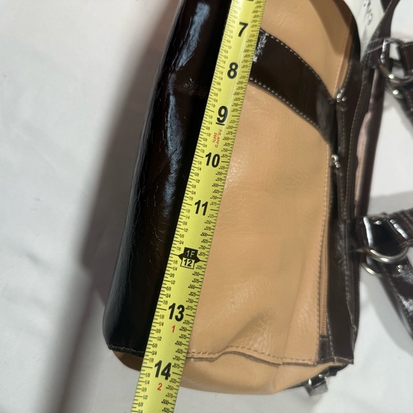 Two-Tone Women's Satchel - Picture 9 of 10